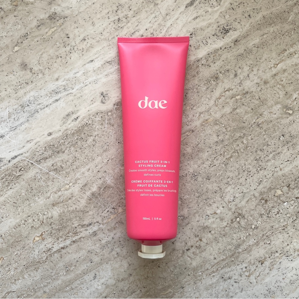 Dae Cactus Fruit 3-in-1 Styling Cream